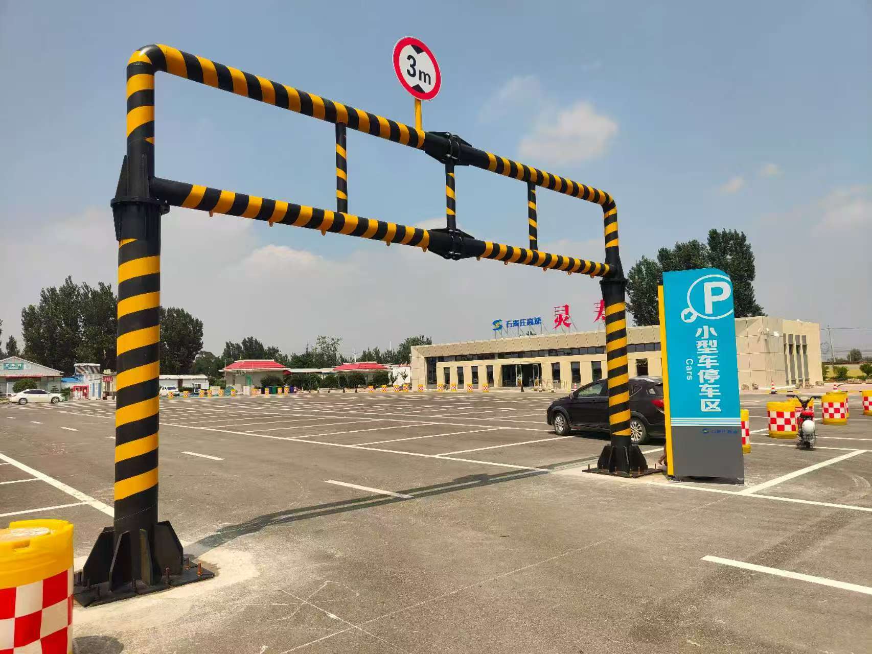 新余市红绿灯杆限高架 - 厂家